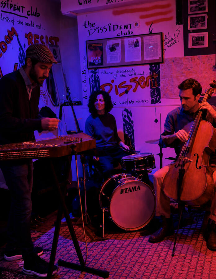 Photo Trio Live Photo Trio Live
